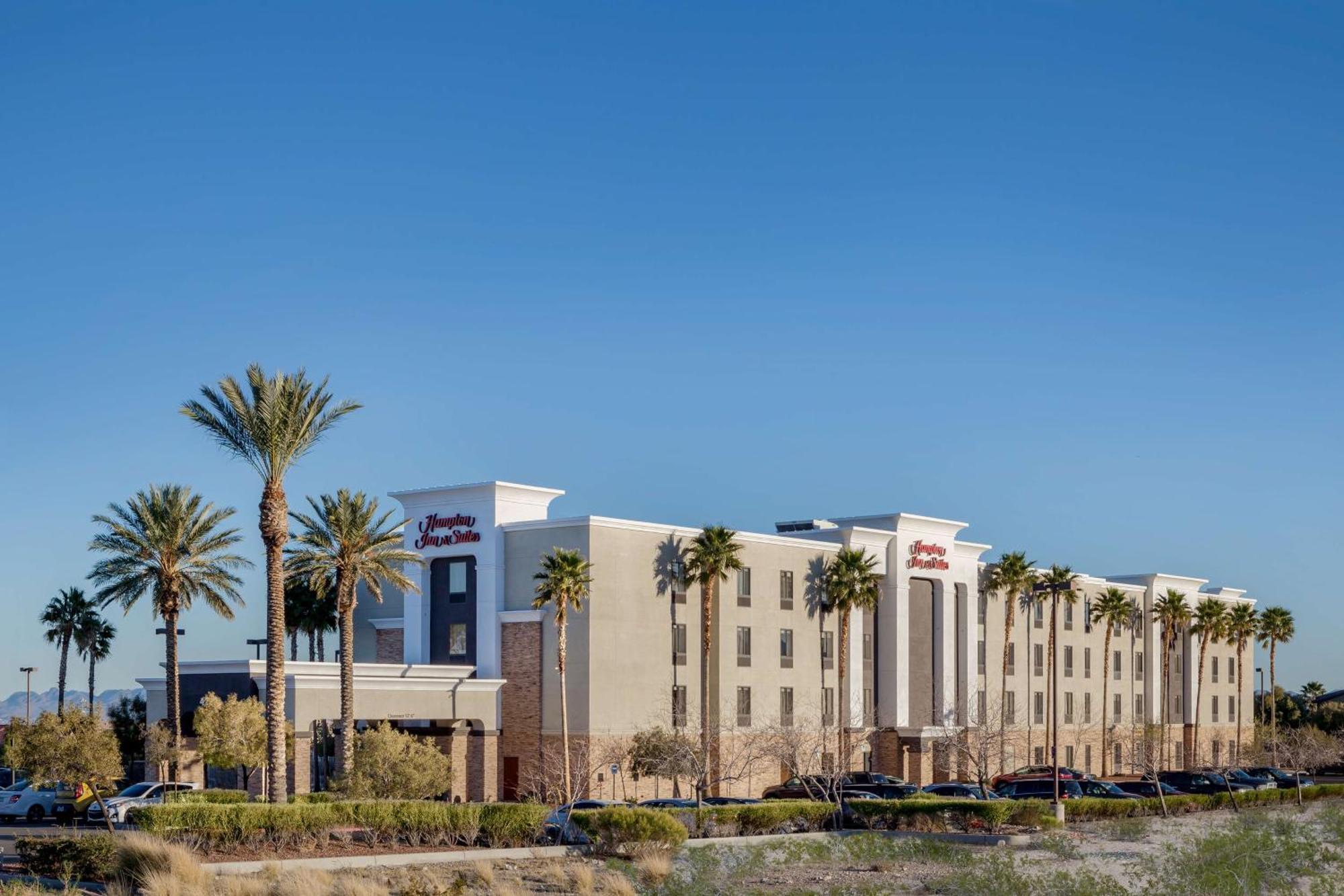 Hampton Inn & Suites Las Vegas-Red Rock/Summerlin Exterior photo